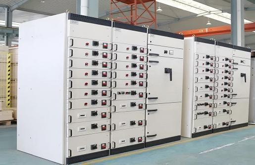 Low Voltage Switchgear Designed for 4000A Electrical Systems Featuring 690V 1000V Voltage Range and IEC61439 2 Certification